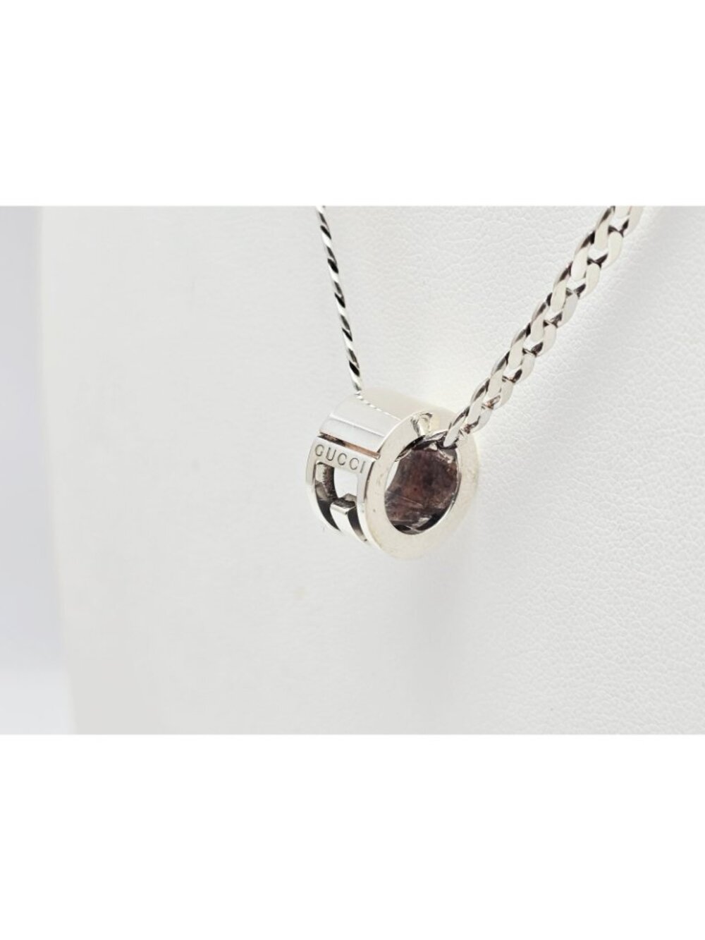 Gucci G Cut Out Round Circle Sterling Silver Charm Pendant Curb Chain Necklace - Picture 10 of 16